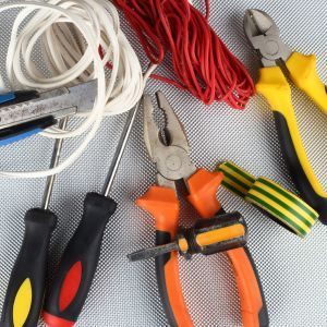 electricista-bormujos-herramientas