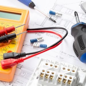 electricista-sevilla-este-herramientas